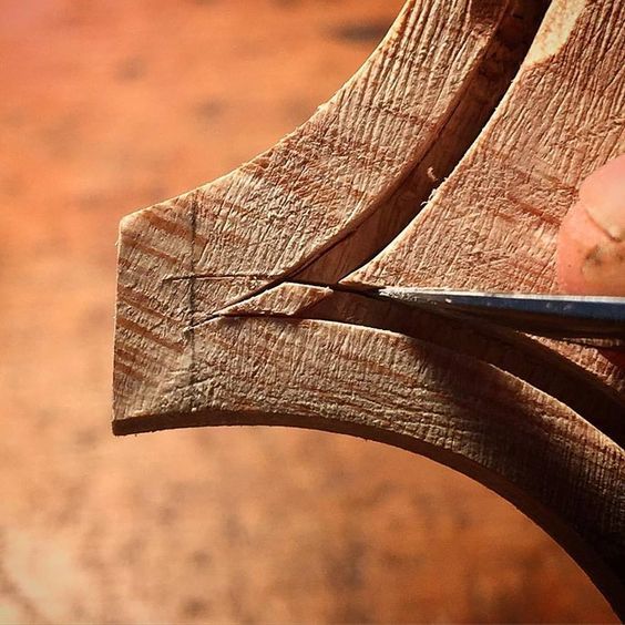 GIẢI MÃ ĐƯỜNG CHỈ VIỀN TRÊN VIOLIN: TUYỆT TÁC KHẢM GỖ CHỨA ĐỰNG BÍ MẬT TRĂM NĂM