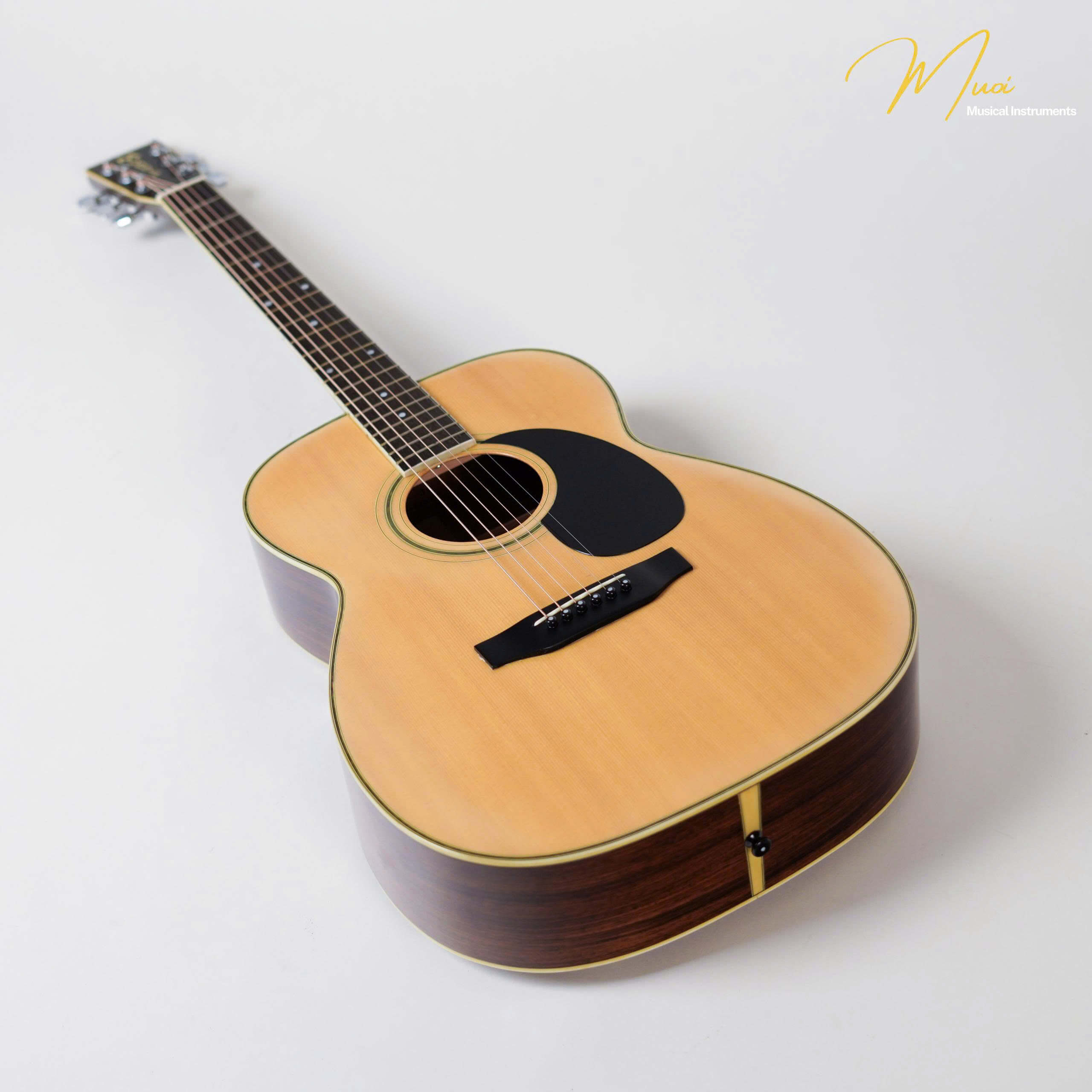 ĐÀN GUITAR ACOUSTIC MORRIS F30