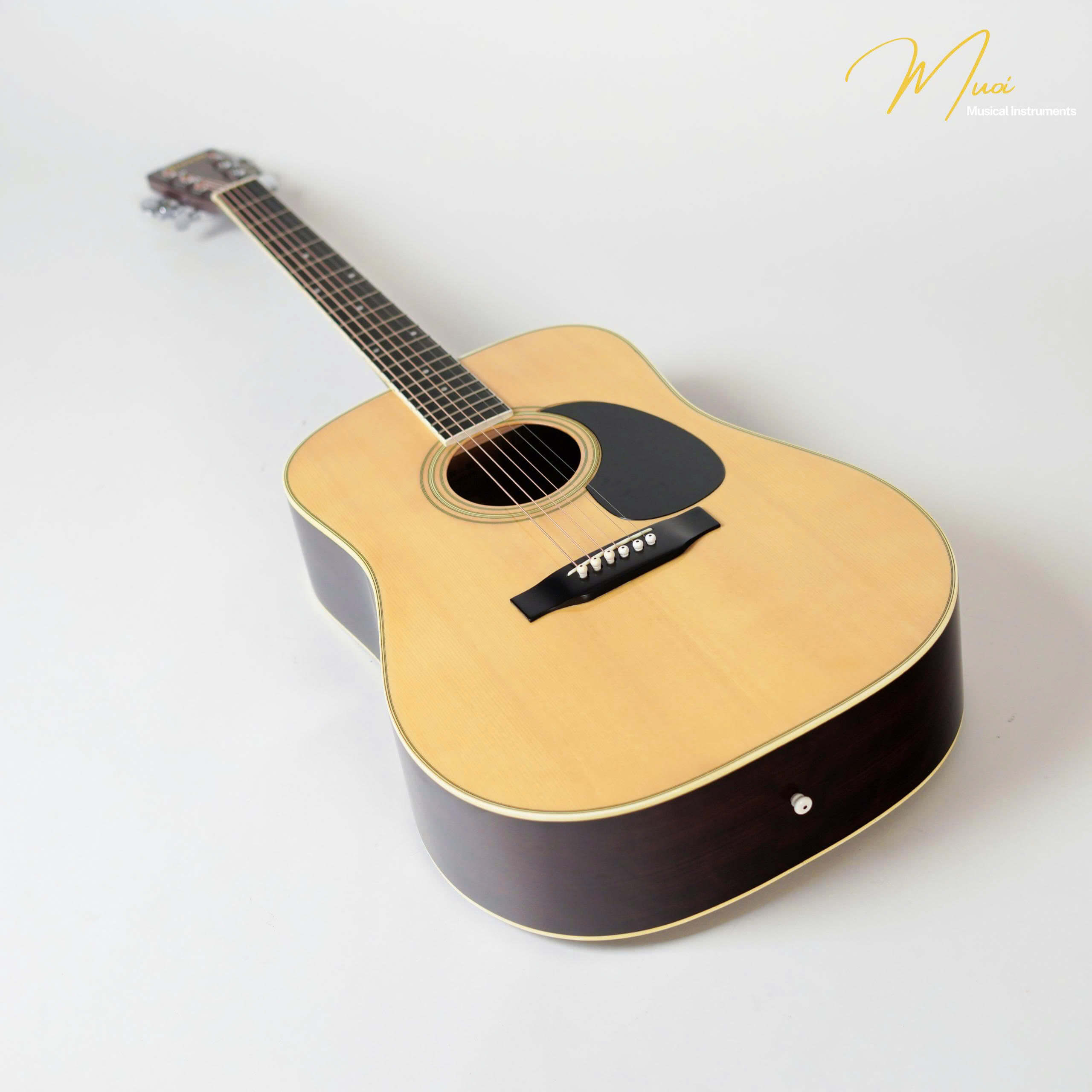 ĐÀN GUITAR ACOUSTIC MORRIS W20